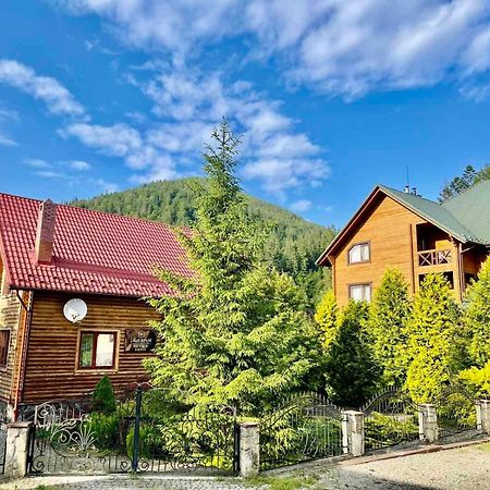 Magnolia Villa Tatariv Ngoại thất bức ảnh